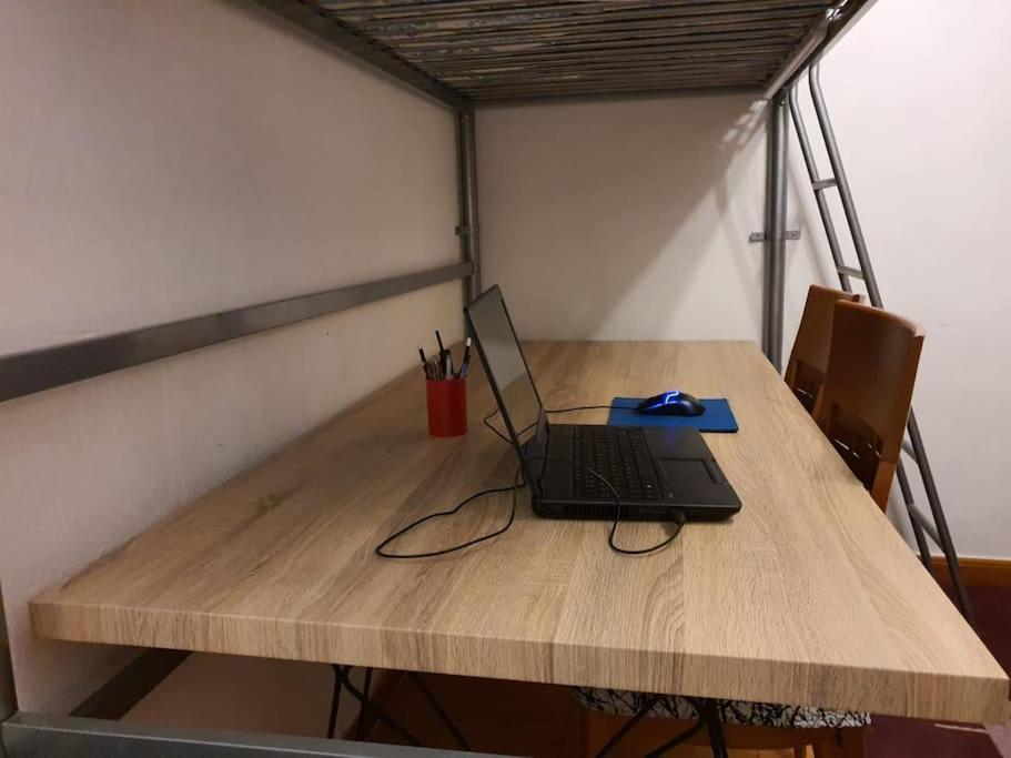 Flat In Tirana, Rruga 5 Maji, Apartment *
